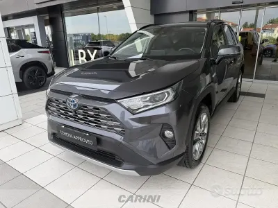 Usata Toyota RAV4 Hybrid Lounge 218 CV (160 kW) 2021 Grigio SUV