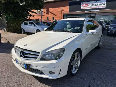 Usata Mercedes CLC180 143 CV (105 kW) 2009 Bianco Utilitaria