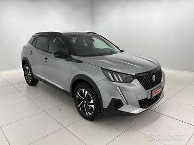 Begagnad Peugeot 2008 GT 131 HK (96 kW) 2023 Grå SUV