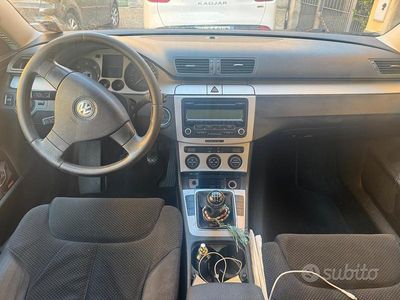 VW Passat