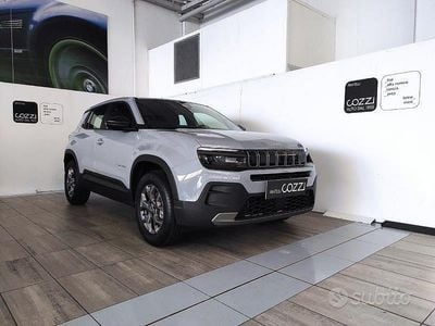 Nuova Jeep Avenger Longitude 110 CV (80 kW) 2025 Grigio SUV