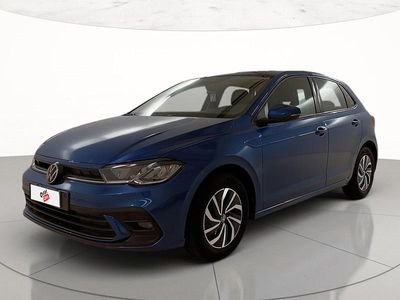 Usata VW Polo Life 95 CV (69 kW) 2025 Reef blue metallizzato Utilitaria