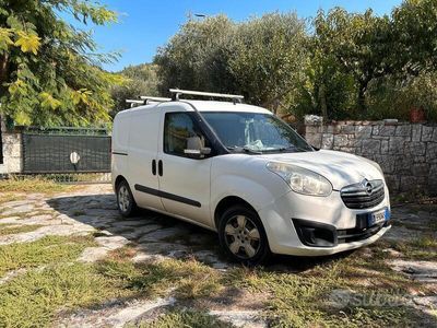 usata Opel Combo 1.6 tdi diesel