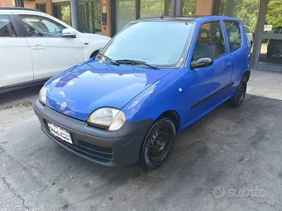 Usata Fiat Seicento 54 CV (39 kW) 2001 Blu Utilitaria