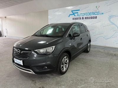 Usata Opel Crossland X Innovation 82 CV (60 kW) 2018 Grigio SUV