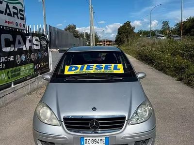 Usata Mercedes A200 Avantgarde 140 CV (102 kW) 2010 Grigio Berlina