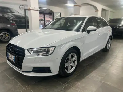 Usata Audi A3 Sport 150 CV (110 kW) 2017 Bianco Berlina