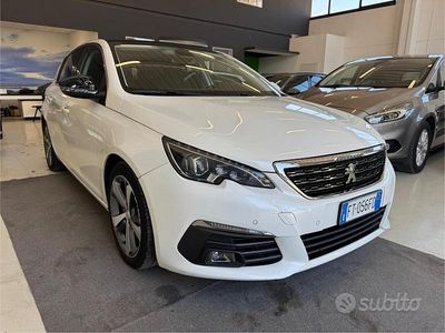 Usata Peugeot 308 120 CV (88 kW) 2018 Bianco Berlina