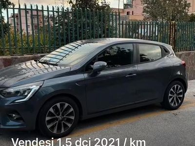 Usata Renault Clio V Business 101 CV (74 kW) 2021 Grigio Berlina