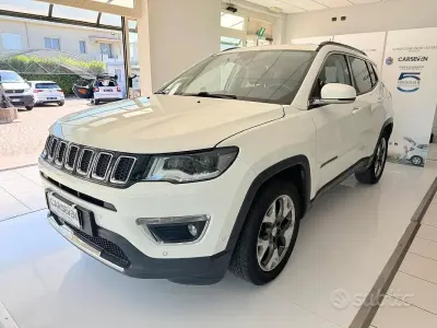 Usata Jeep Compass Limited 140 CV (102 kW) 2018 Bianco SUV