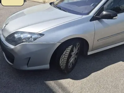 Usata Renault Laguna III 150 CV (110 kW) 2010 Grigio Station wagon