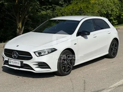 Usata Mercedes A250 Premium 160 CV (117 kW) 2021 Bianco Utilitaria