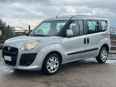 Usata Fiat Doblò Active 90 CV (66 kW) 2011 Grigio Monovolume
