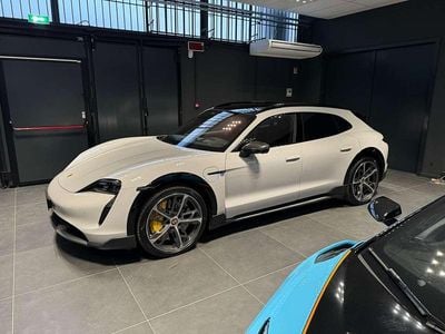 Usata Porsche Taycan Cross Turismo 141 kW (193 CV) 2021 Grigio Station wagon