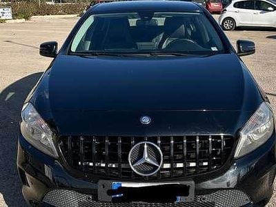 Usata Mercedes A180 109 CV (80 kW) 2016 Berlina
