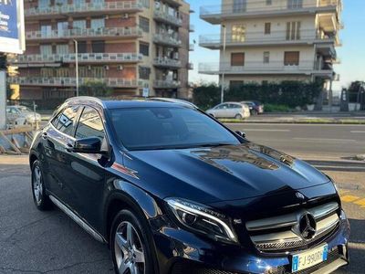 Mercedes GLA220