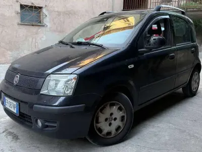 Usata Fiat Panda Pop 69 CV (50 kW) 2012 Nero Utilitaria