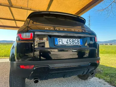 Usata Land Rover Range Rover evoque Pure 150 CV (110 kW) 2017 Nero SUV