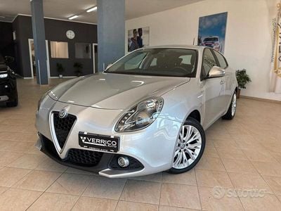 Usata Alfa Romeo Giulietta Super 120 CV (88 kW) 2017 Grigio Utilitaria