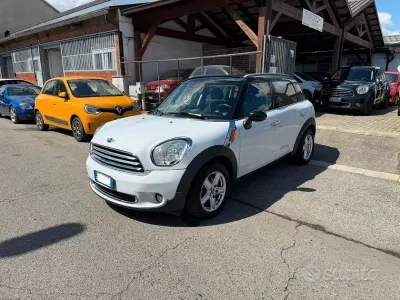 Usado Mini Cooper D Countryman 111 HP (81 kW) 2011 Branco SUV