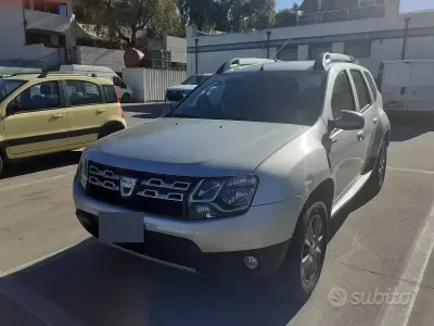 Gebraucht Dacia Duster 109 PS (80 kW) 2015 Grau SUV