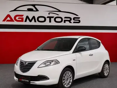 Usata Lancia Ypsilon S 69 CV (50 kW) 2012 Bianco Utilitaria