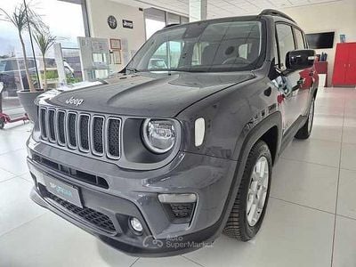 Usata Jeep Renegade Limited 131 CV (96 kW) 2022 Gray SUV