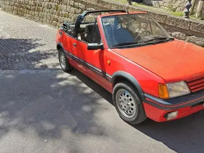 Usata Peugeot 205 1970 Rosso Cabrio