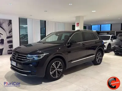 Usata VW Tiguan Elegance 150 CV (110 kW) 2022 Nero SUV