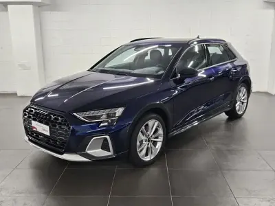 Nuova Audi A3 Advanced 150 CV (110 kW) 2026 Grigio freccia perla