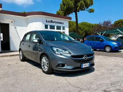 Usata Opel Corsa Cosmo 95 CV (69 kW) 2017 Grigio Utilitaria