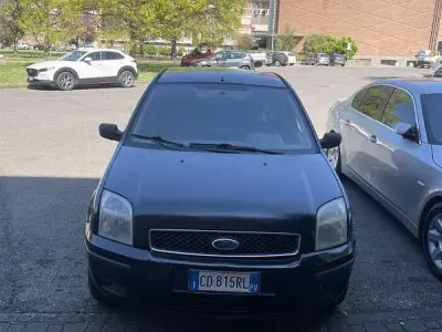 Usata Ford Fusion 150 CV (110 kW) 2002 Utilitaria