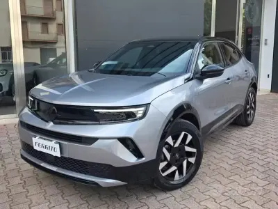 Usata Opel Mokka 136 CV (100 kW) 2025 Grigio SUV