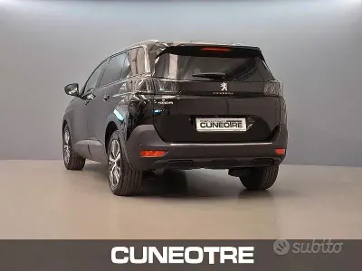 Gebraucht Peugeot 5008 Allure 131 PS (96 kW) 2021 Schwarz SUV