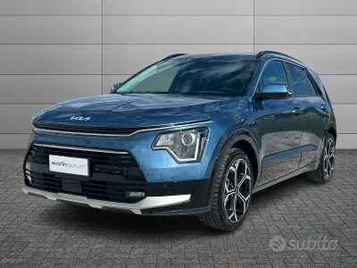 Begagnad Kia Niro Style 105 HK (77 kW) 2023 Blå SUV