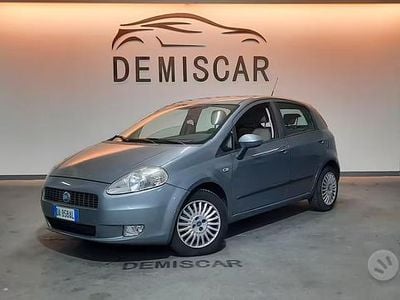 Usata Fiat Grande Punto Active 65 CV (47 kW) 2006 Grigio Utilitaria