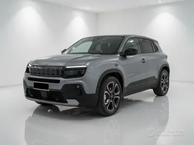 Usata Jeep Avenger Summit 101 CV (74 kW) 2025 Grigio SUV