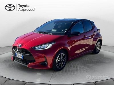 Usata Toyota Yaris Hybrid Style 116 CV (85 kW) 2022 Rosso Berlina