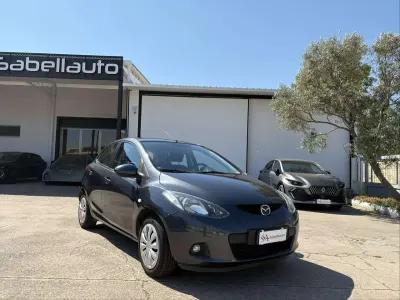 Usata Mazda 2 75 CV (55 kW) 2008 Grigio titanio Utilitaria
