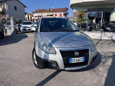 Usata Fiat Sedici 120 CV (88 kW) 2008 Grigio SUV