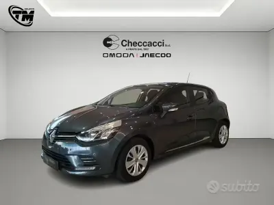Usata Renault Clio IV Life 75 CV (55 kW) 2019 Grigio Berlina