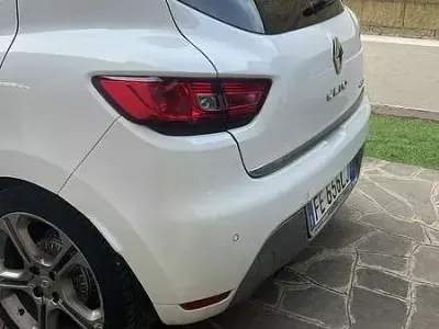 Occasion Renault Clio IV GT 120 PK (88 kW) 2016 Wit Sedan
