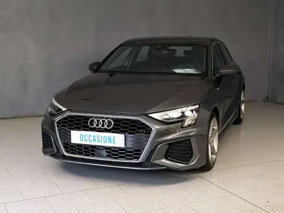 Usata Audi A3 S-Line 116 CV (85 kW) 2023 Grigio Berlina