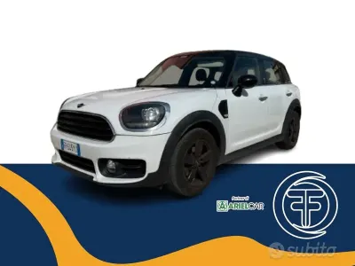 Usata Mini Cooper D Countryman Business 150 CV (110 kW) 2018 Bianco SUV