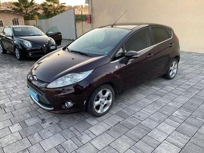 Occasion Ford Fiesta Titanium 95 ch (69 kW) 2010 Marron Citadine