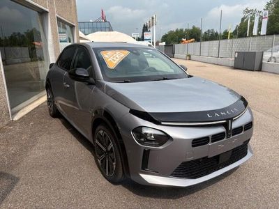 Nuova Lancia Ypsilon 100 CV (73 kW) 2025 Grigio Utilitaria