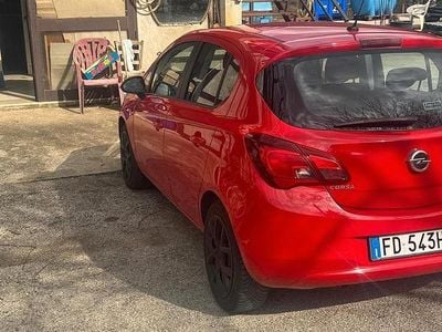Usata Opel Corsa 90 CV (66 kW) 2015 Rosso Utilitaria