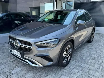 Usata Mercedes GLA180 Advanced 136 CV (100 kW) 2025 Grigio SUV