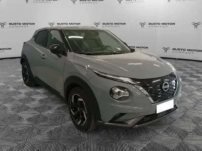 Usata Nissan Juke N-Connecta 143 CV (105 kW) 2023 Grigio SUV