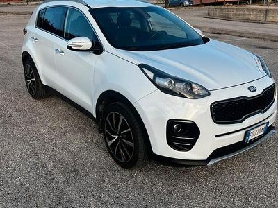 Bianco Usata 2016 Kia Sportage SUV | 11.800 € (Buon prezzo)